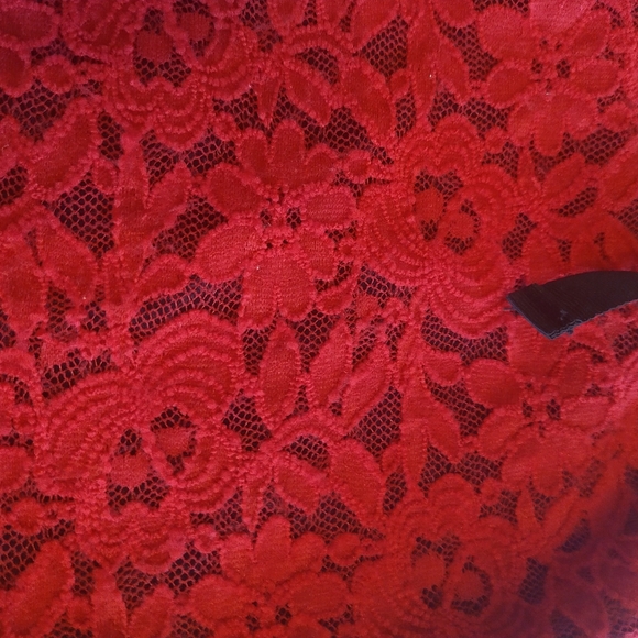 CROP top - Picture 2 of 2